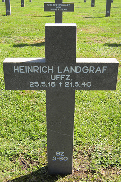 Foto van het graf / Grave photo / Grabfoto - Vergroot afbeelding / Enlarged photo / Foto Vergrössern